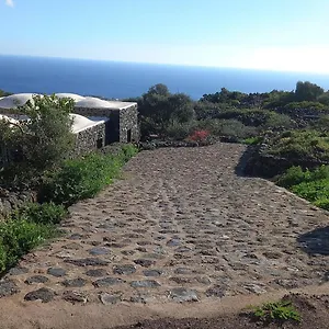  Casa vacanze Dammusielenas