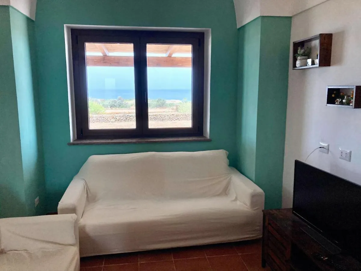 Villa Il dammuso di Giorgia Pantelleria 0*,